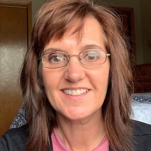 Meet your Posher, Lisa